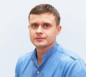 Желтиков Дмитрий Игоревич, кандидат медицинских наук, врач-травматолог-ортопед