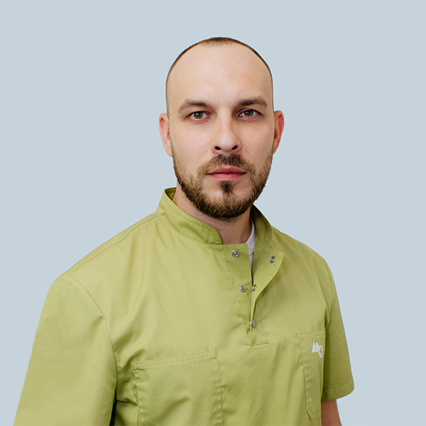 Белов Дмитрий Андреевич, Массажист
