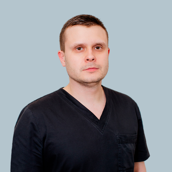 Желтиков Дмитрий Игоревич, Кандидат медицинских наук, врач-травматолог-ортопед, хирург