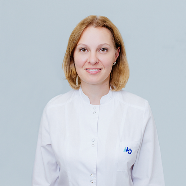 Степанищева Юлия Борисовна, Врач-стоматолог-терапевт высшей квалификационной категории